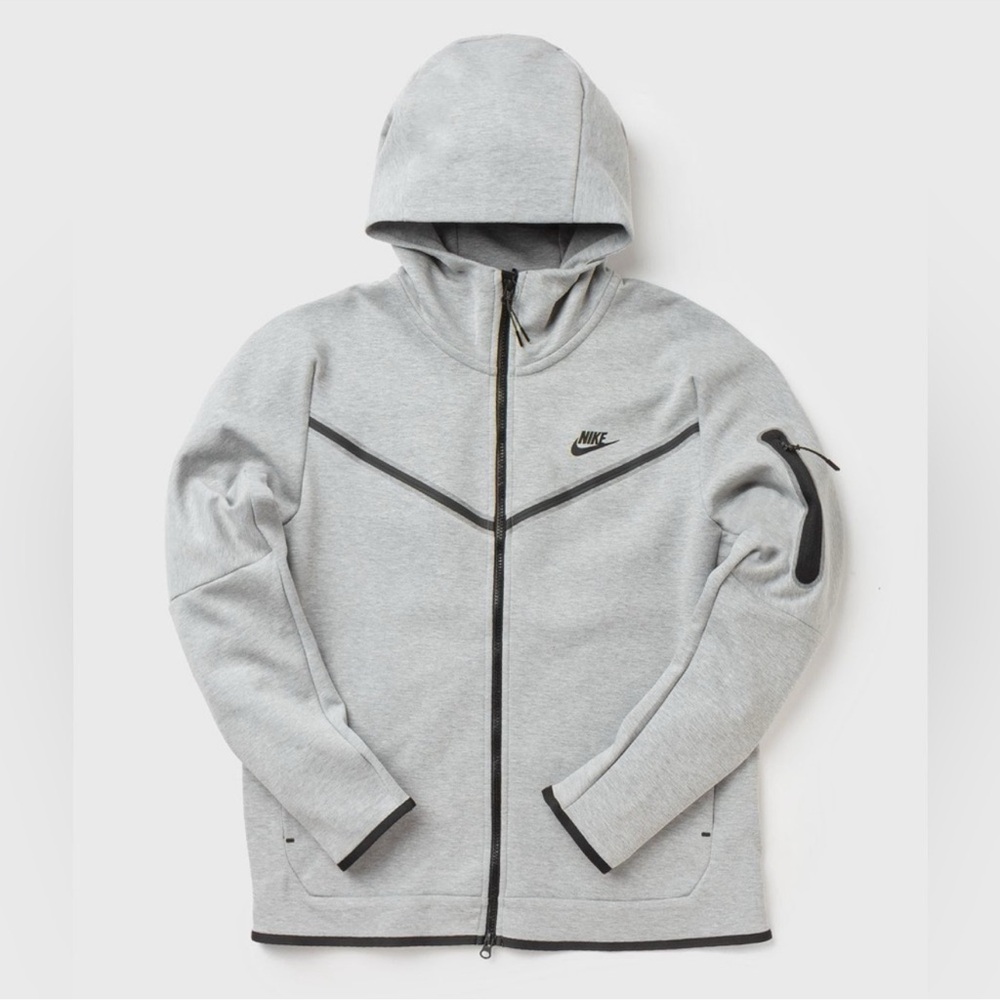 Nike Light Gray Kids Hoodie with Black Accents
